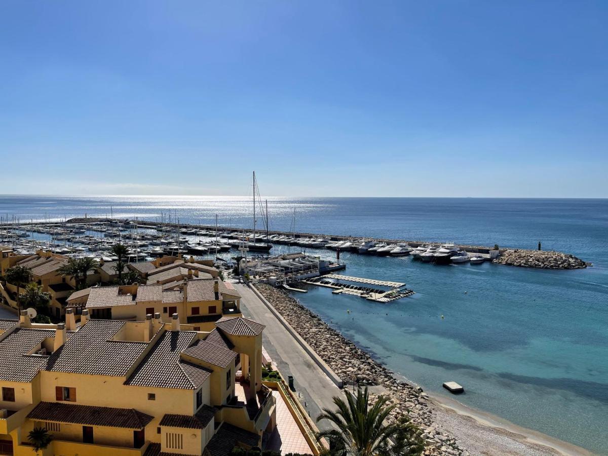 Sunrise Beachfront Apartment By The Marina Altea Exterior photo